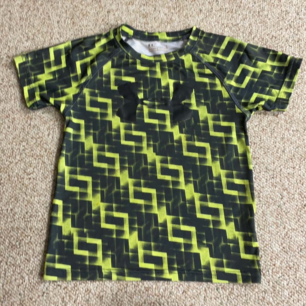 Under Armor T-shirt